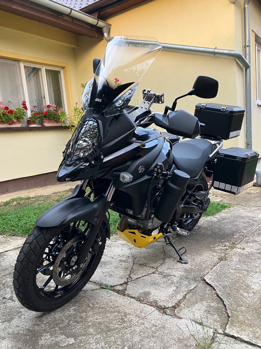 Predám Suzuki DL 650 V-Strom