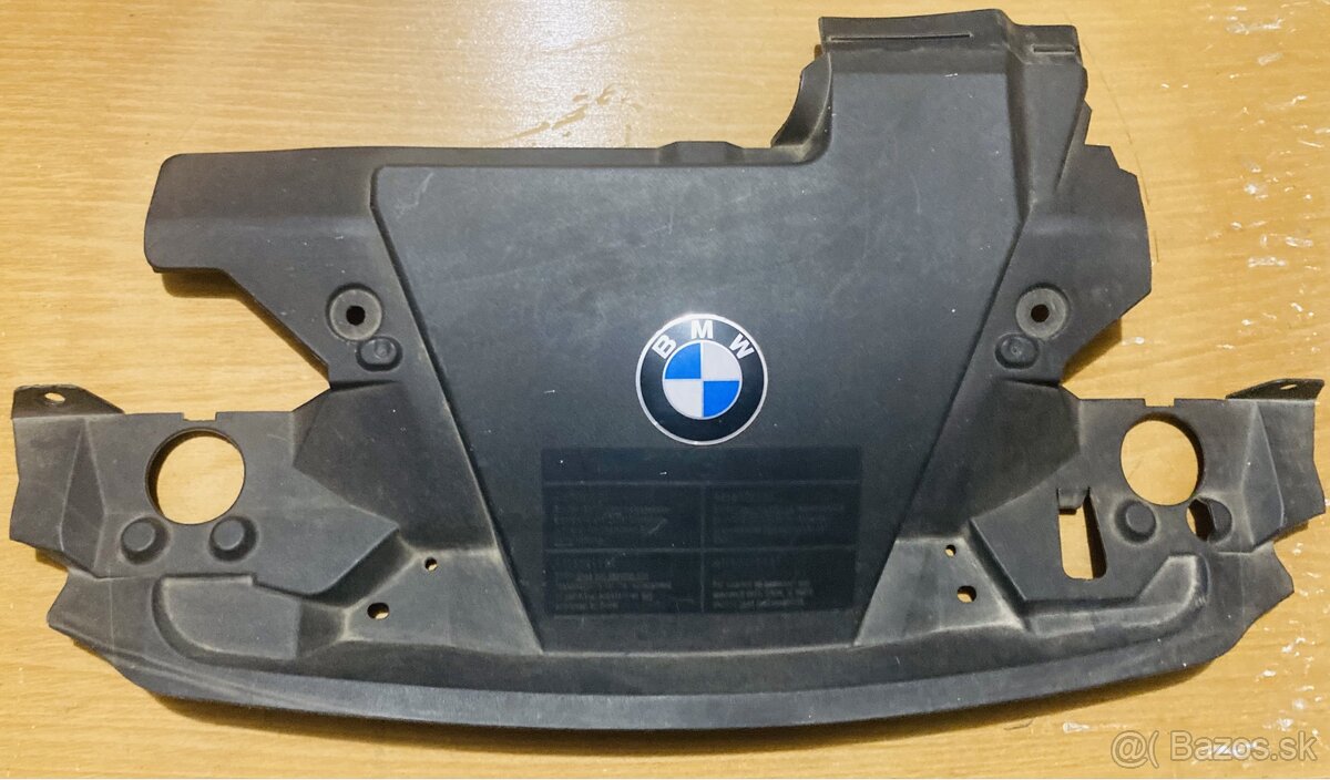 Kryt motora BMW e46