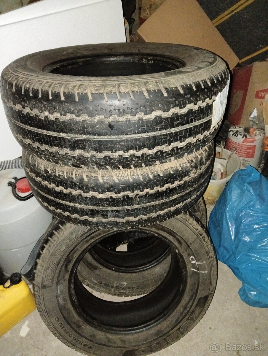 235/65 R16C