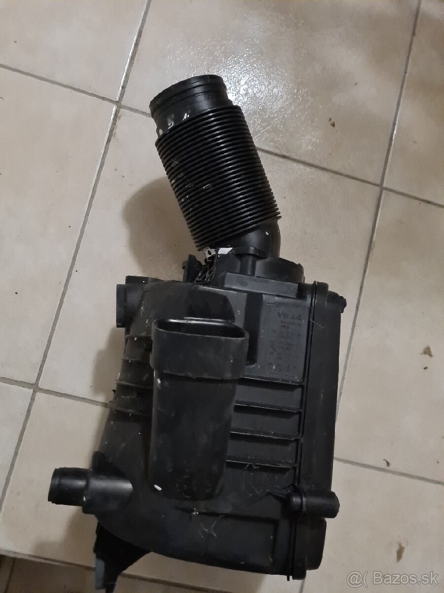 Vzduchovy filter +box octavia 2, 1 superb, 3T yeti, 1.4 tsi