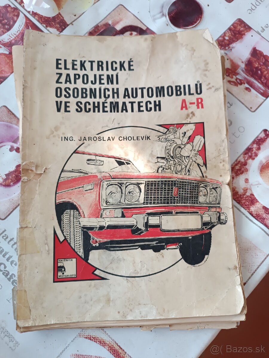 kniha elektrických schém automobilov