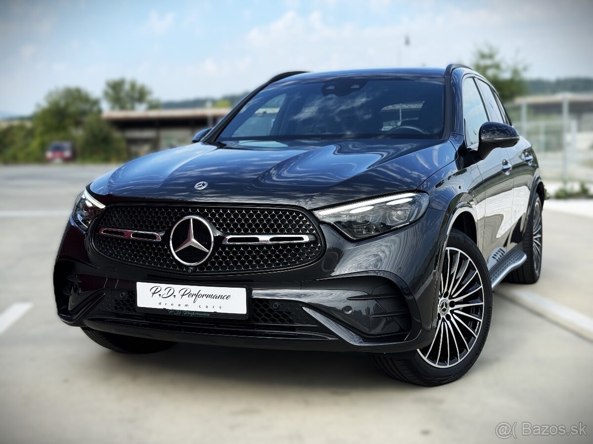 Mercedes-Benz GLC 300 4Matic AMG Line I Night Paket I Záruka