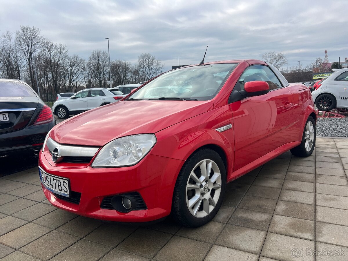 Opel Tigra cabrio automat 1.4 66kW