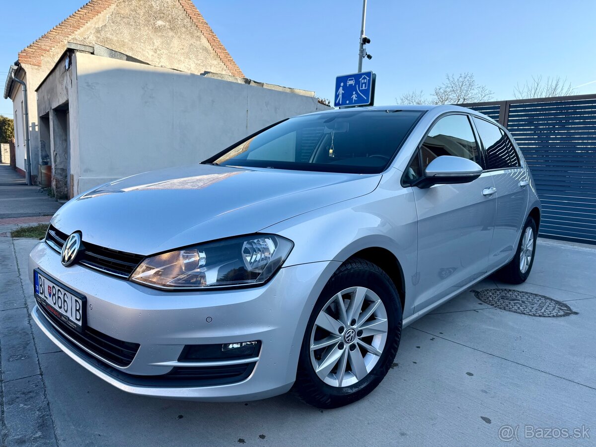 VW Golf 1,6 TDi 77 kW M5