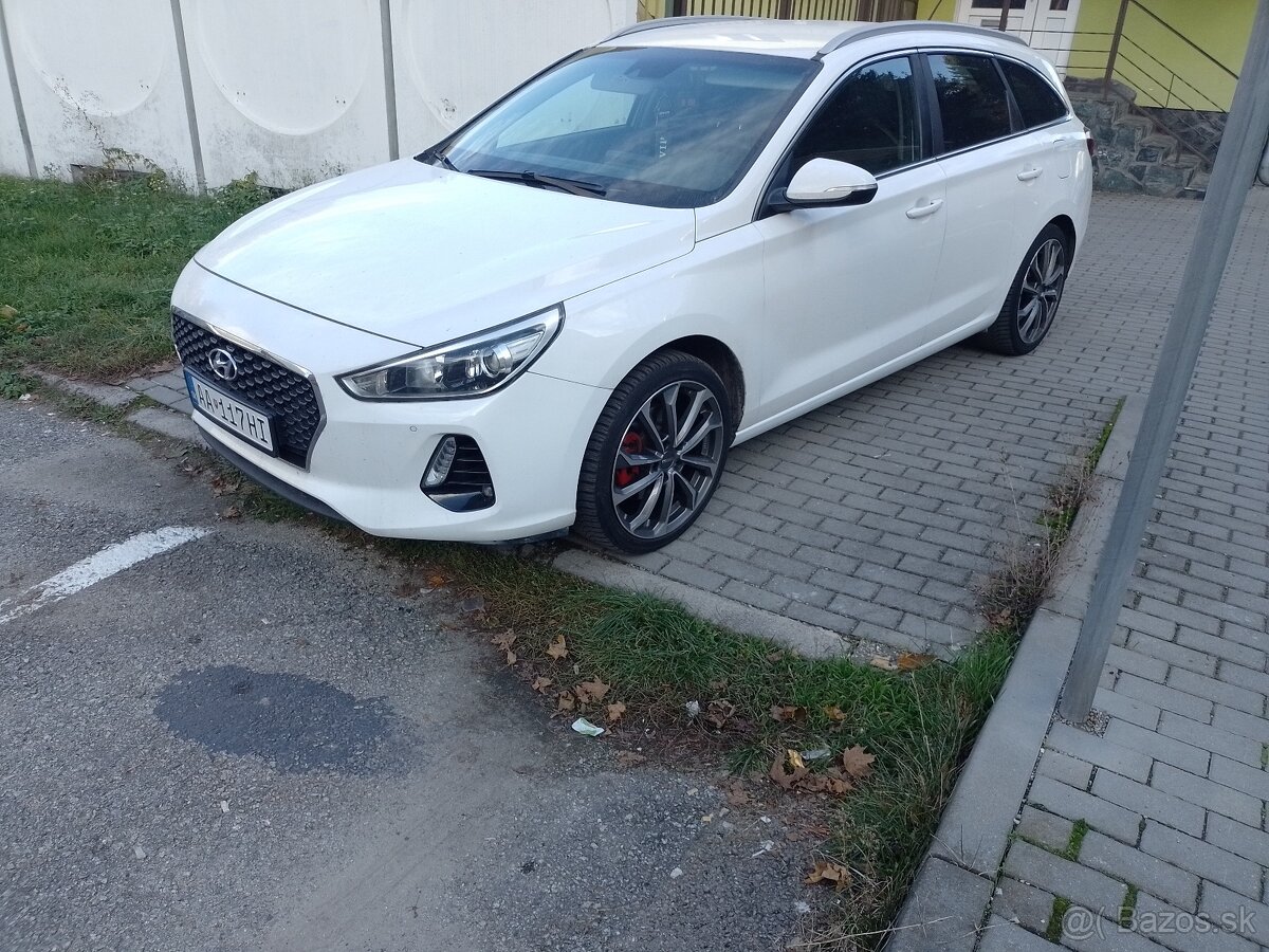 Hyundai i30 1,6 CRDi