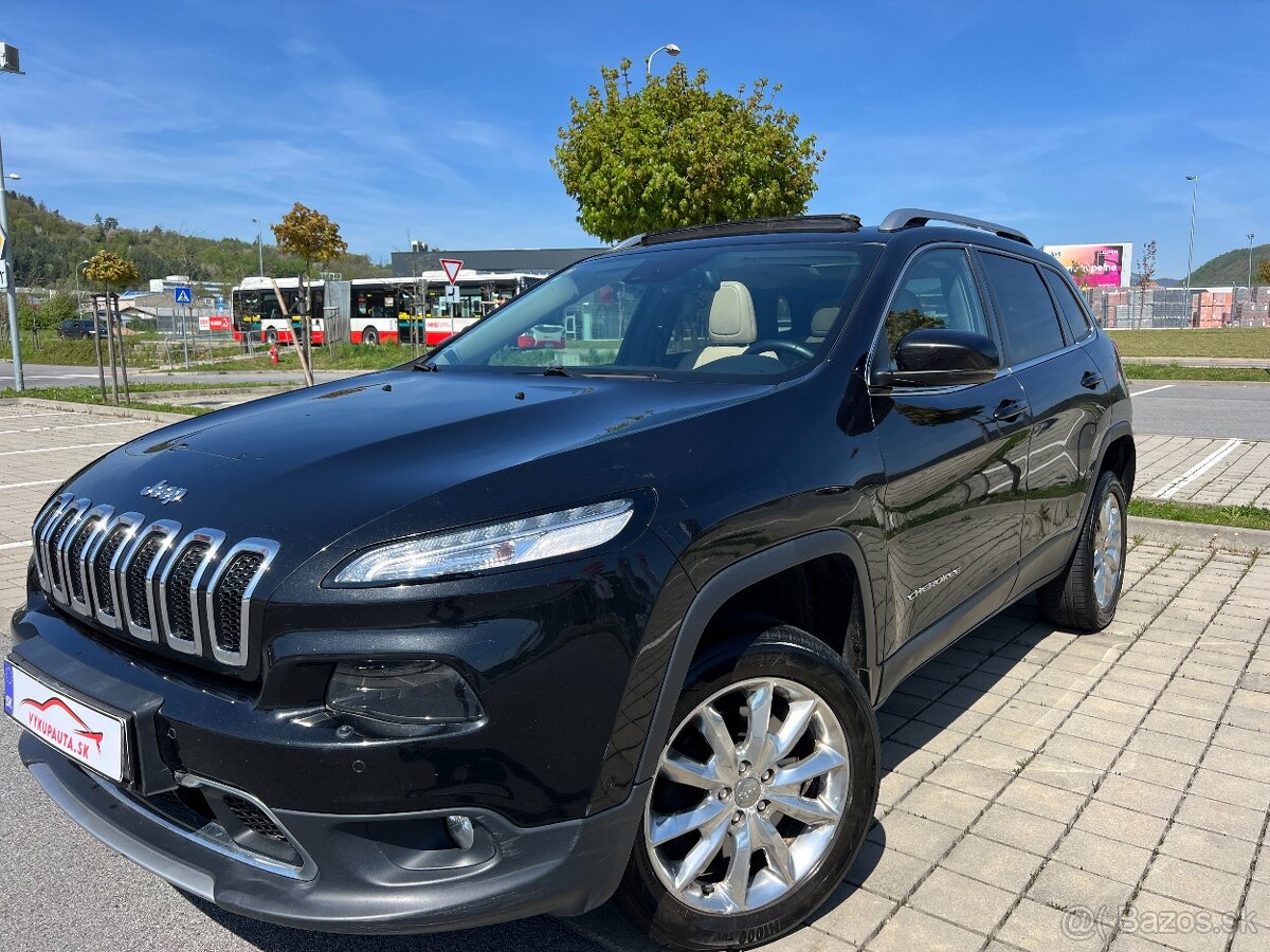 Jeep Cherokee 2.2 TD Automat Overland / 4X4 Uzávierka