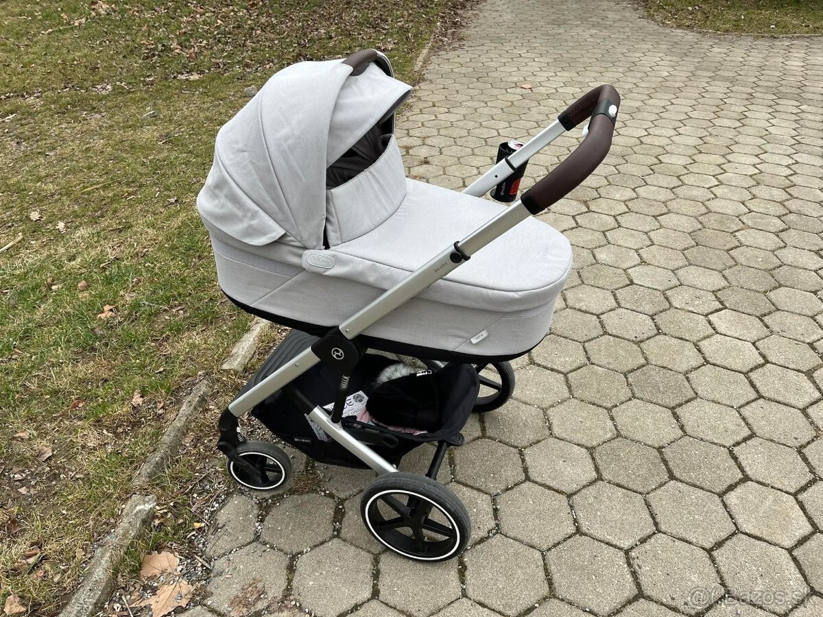 Cybex balios S Lux 2023