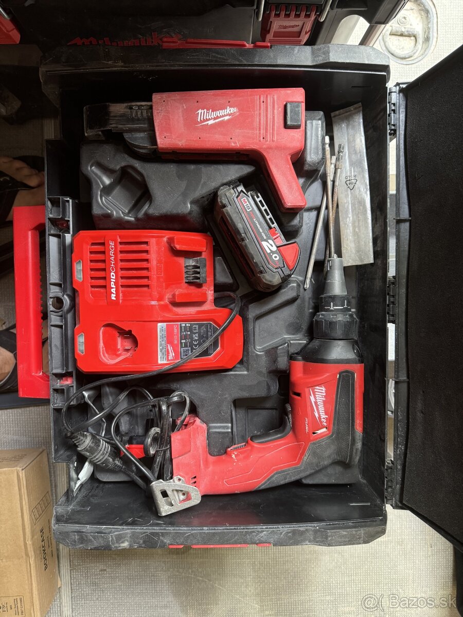 MILWAUKEE M18 FUEL™ AKU SKRUTKOVAČ NA SADROKARTÓN