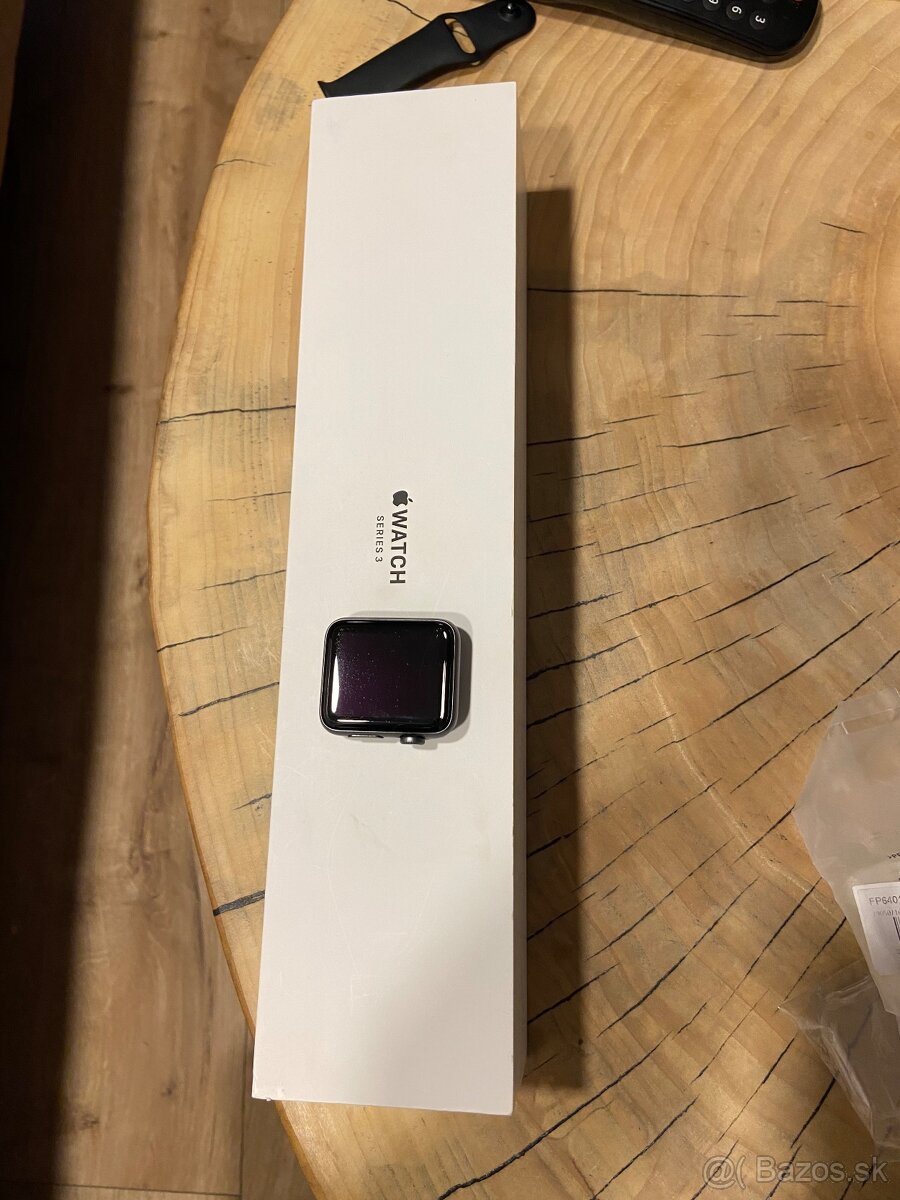 Predám Apple Watch series 3