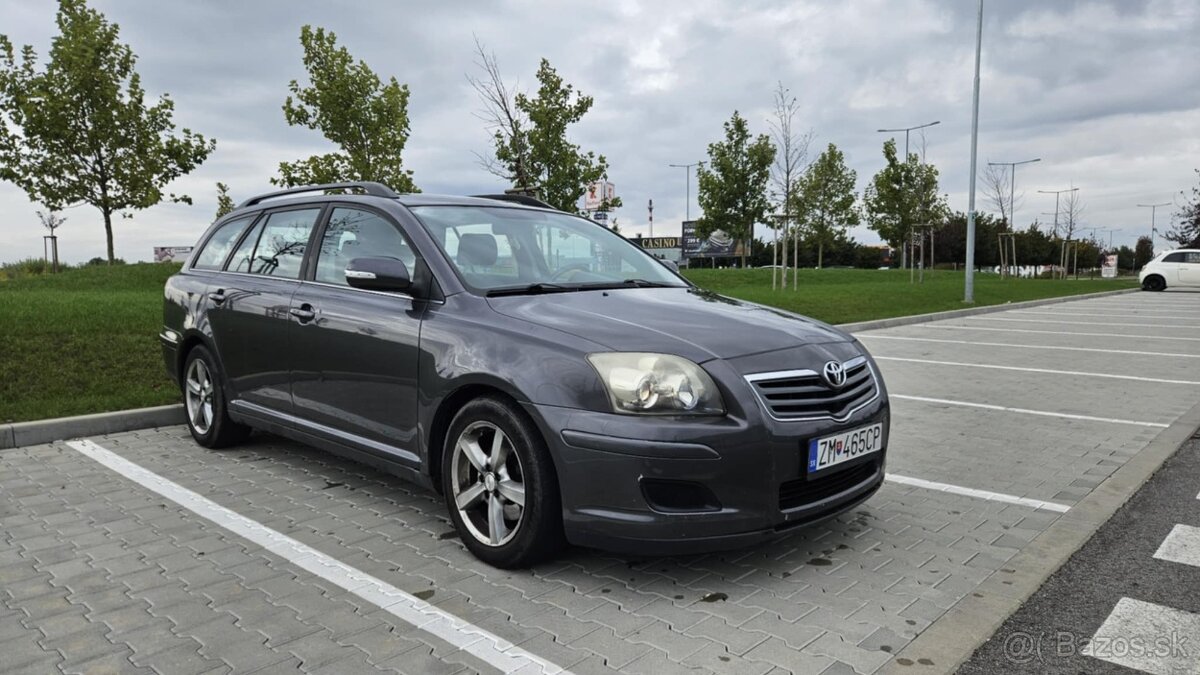 Toyota Avensis Combi/Wagon 2.0 D4-D 93 kw 126 koní.