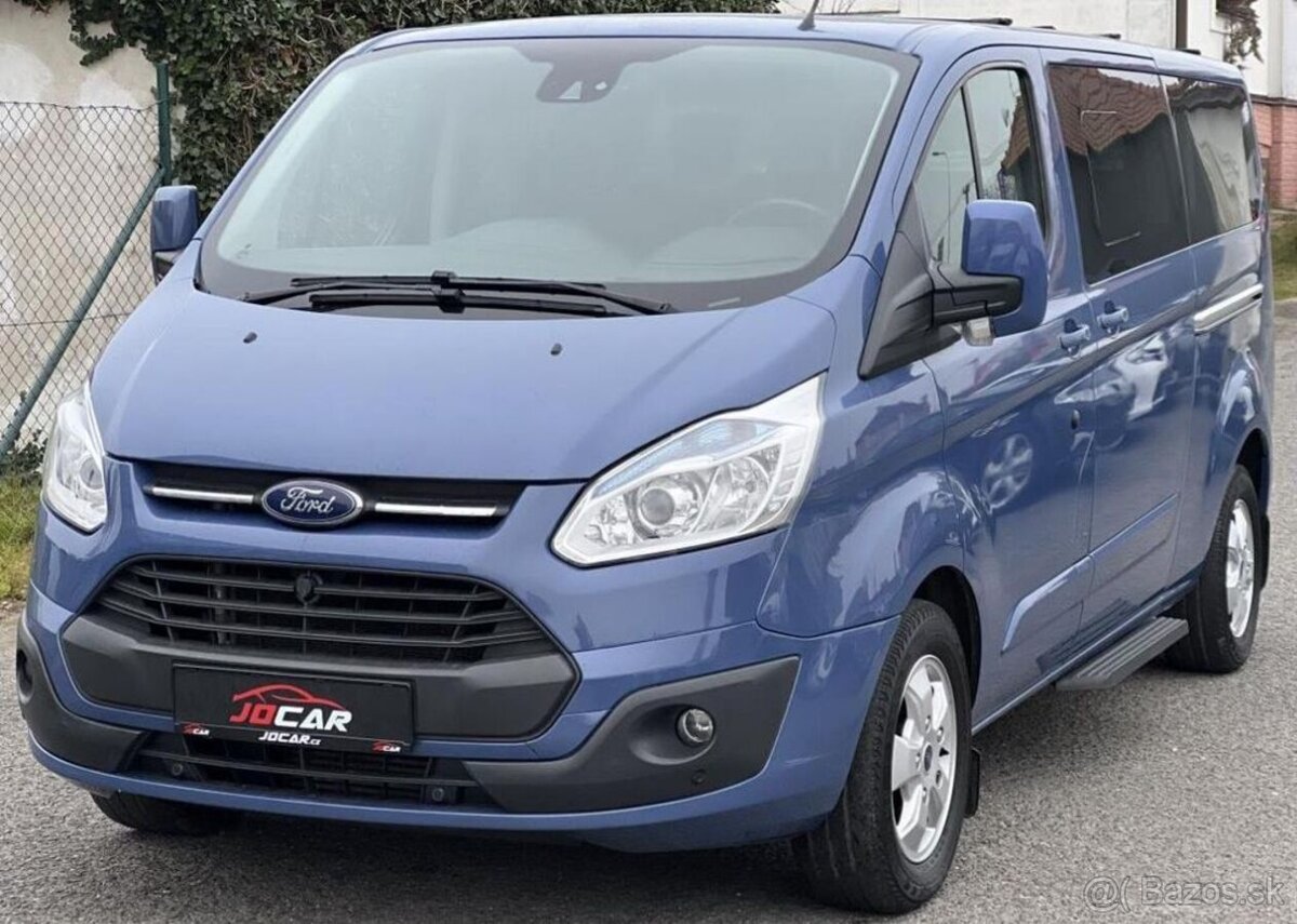 Ford Tourneo Custom 2.2TDCi KOUPENO V ČR odp. DPH nafta