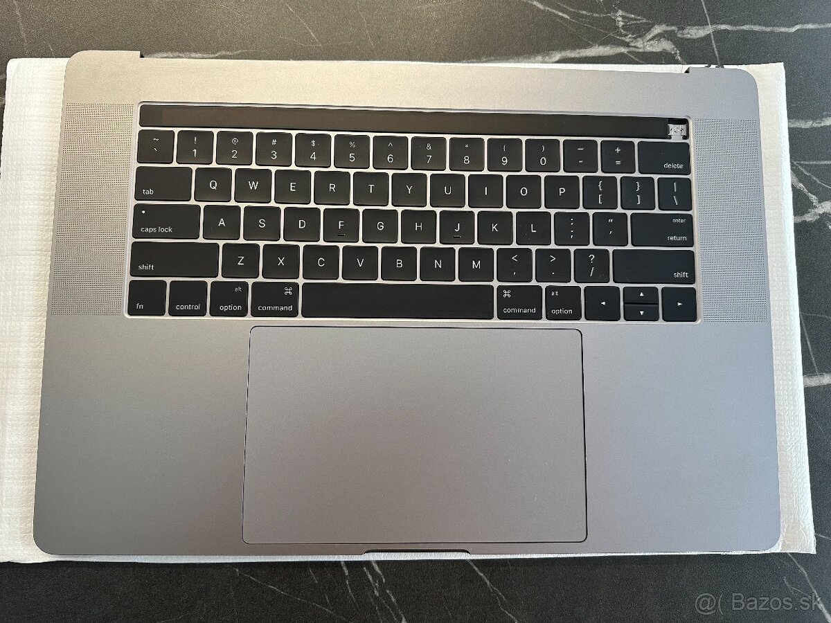 Apple MacBook Pro 15" (Late 2016 - Mid 2017) - náhradný diel