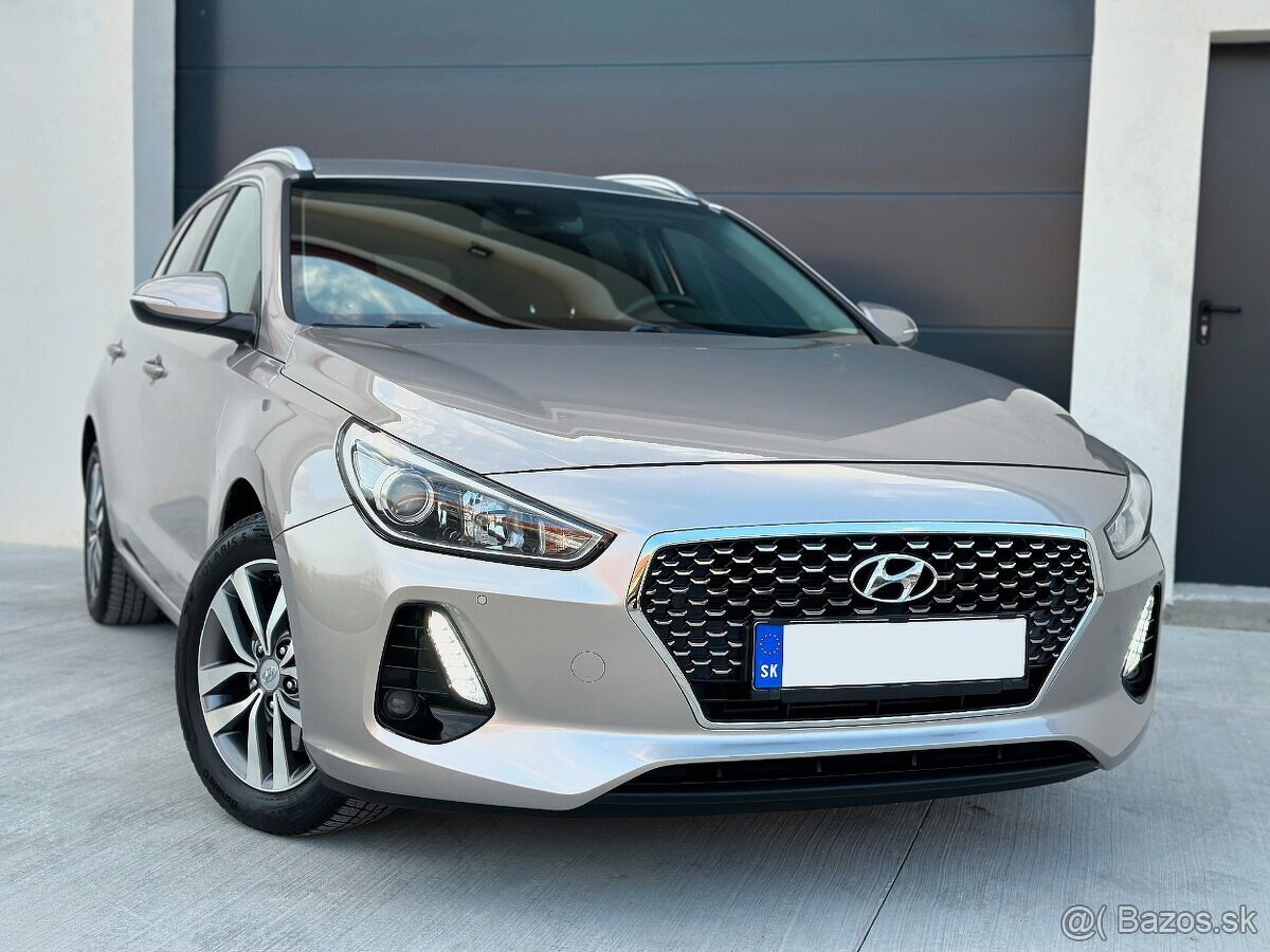 HYUNDAI I30 CW 1.4 T-GDI FAMILY 103kW / SK AUTO / 1.MAJITEĽ