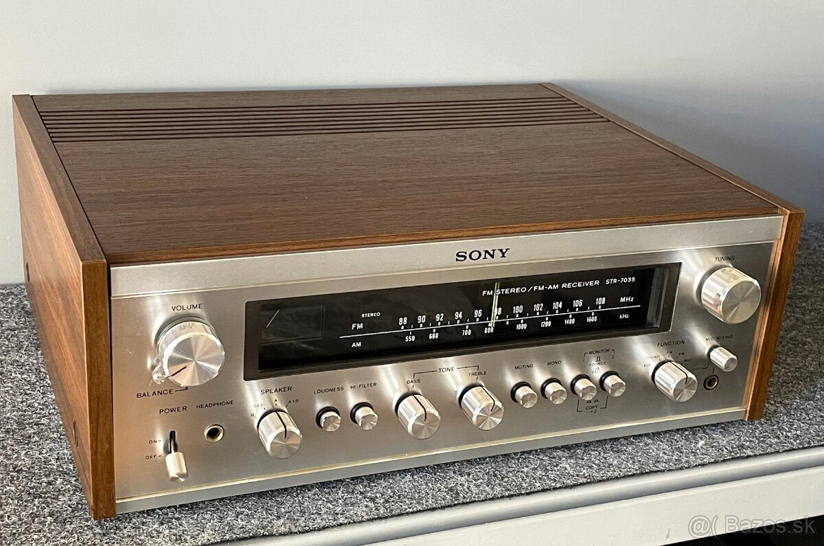 Sony STR-7035