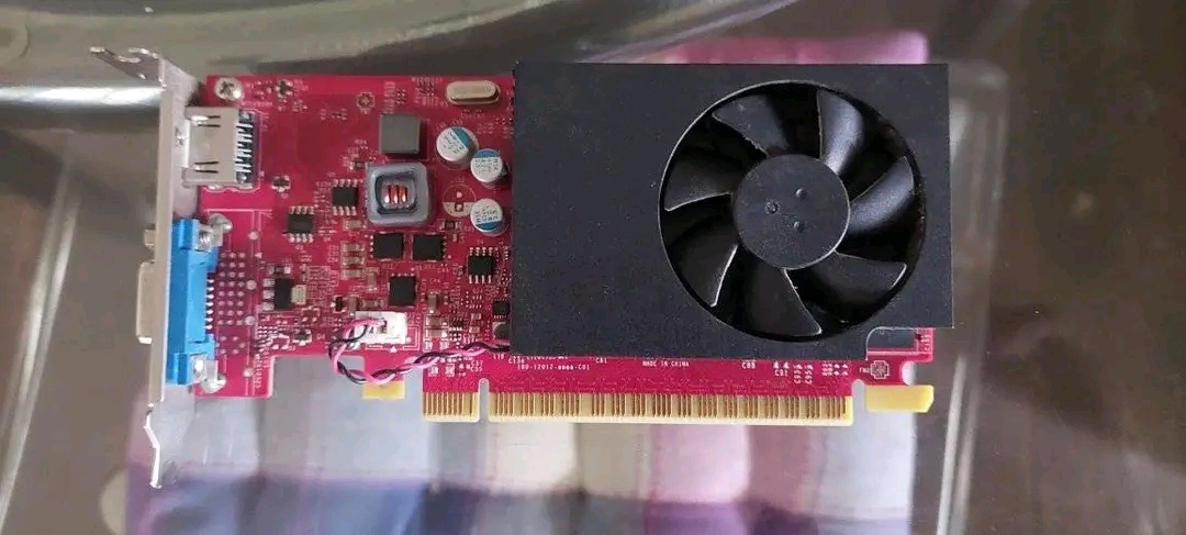 Lenovo GTX 745 2GB,DDR3 PCI,HDMi,VGA