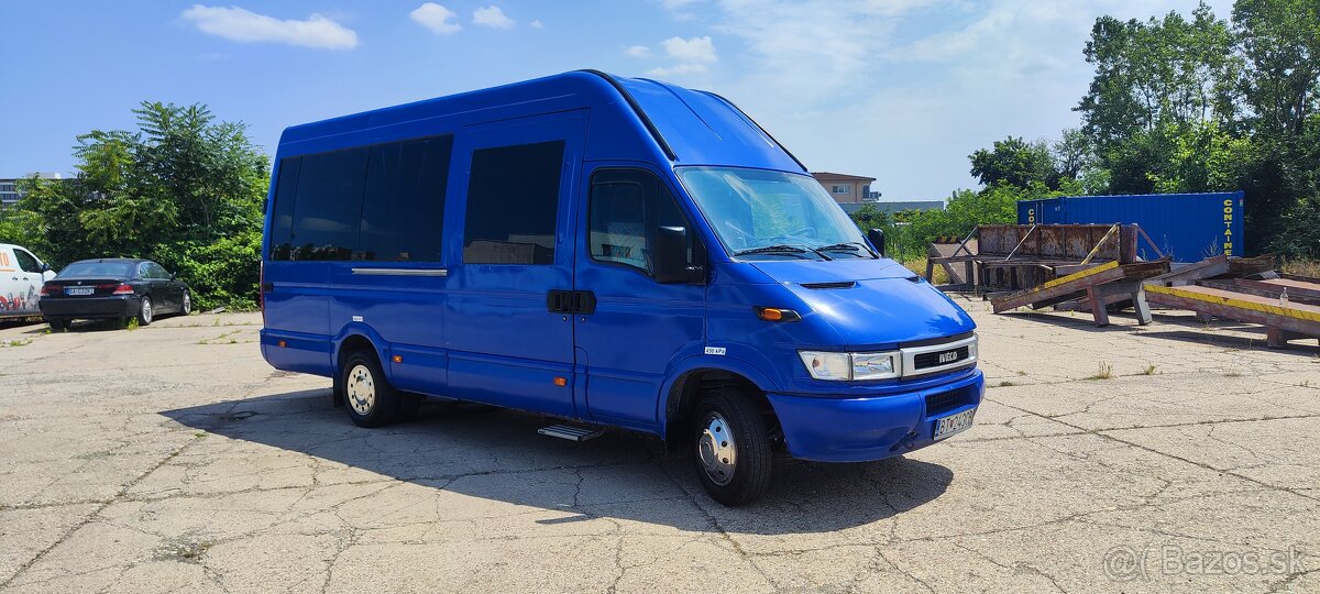 Iveco Daily autobus