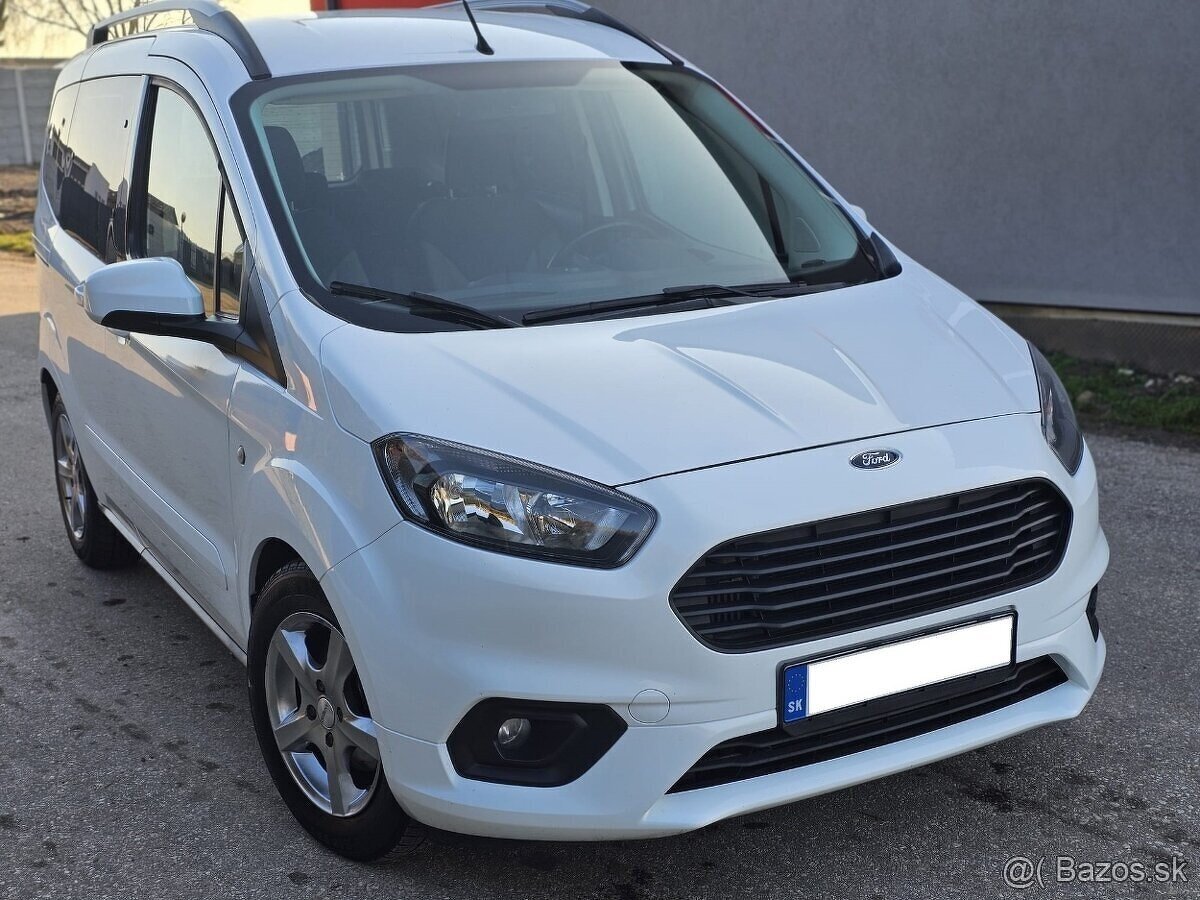 Ford Tourneo Courier 1.0 EcoBoost