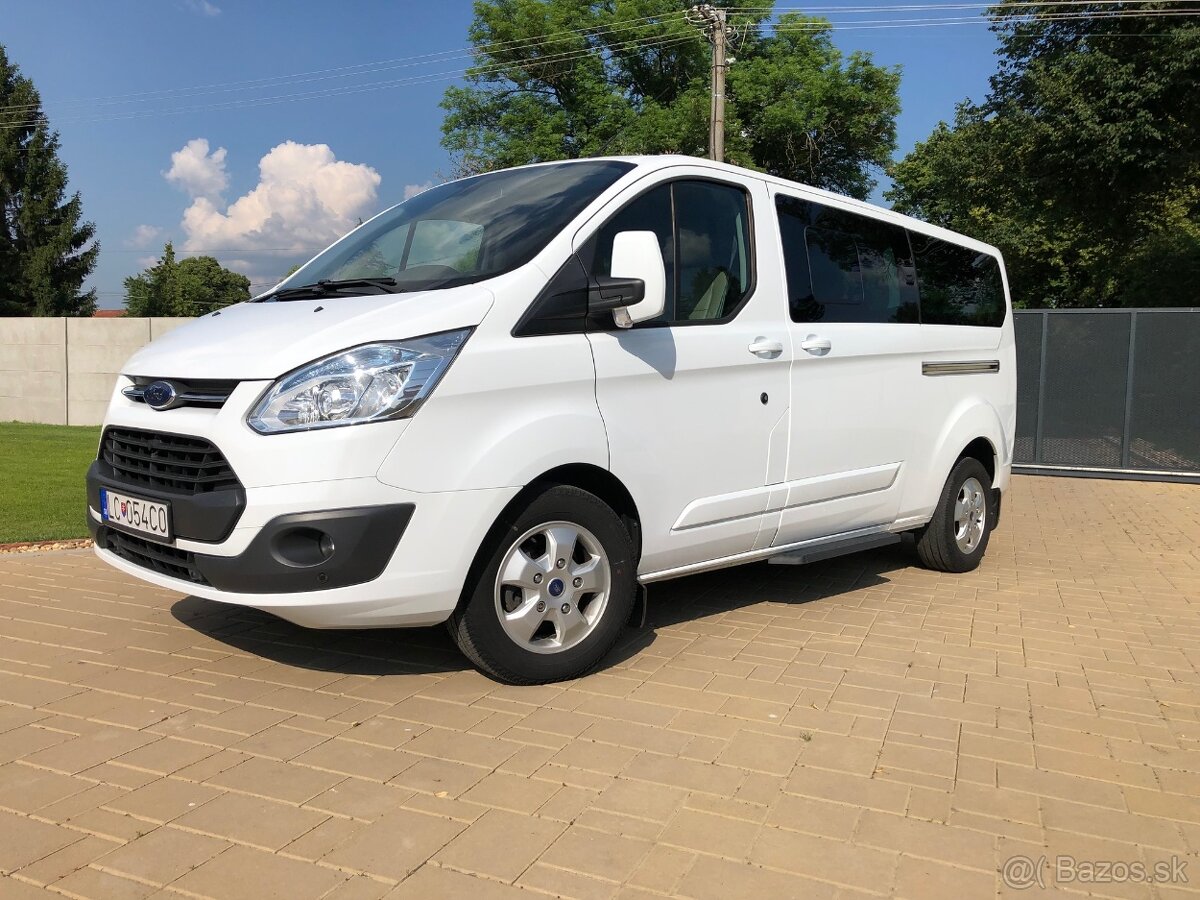 Ford Tourneo Custom 2.2 TDCi 155k Titanium L2H1 T300