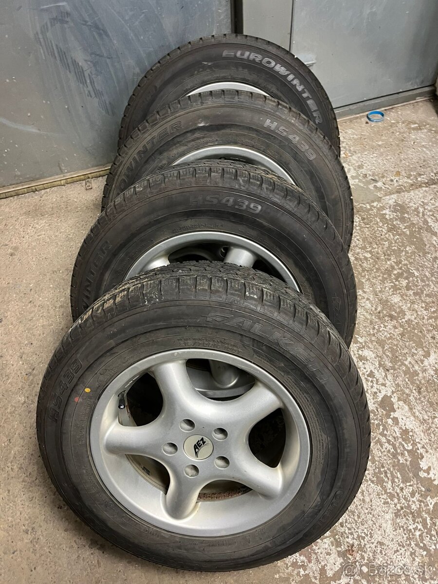 PNEU FALKEN HS439 215/70 R16 + ALU DISKY