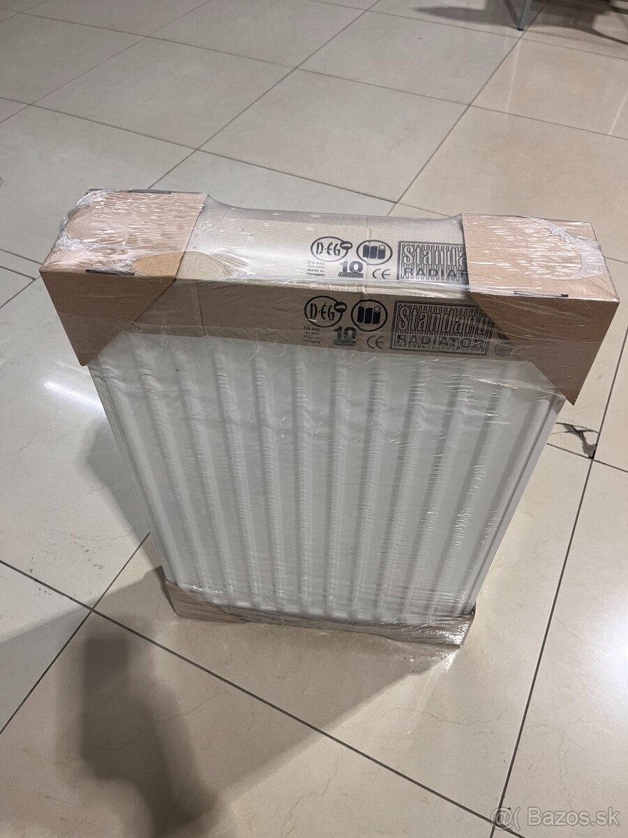 Radiator panelový 33VKP 600/1000 Standard+ventil