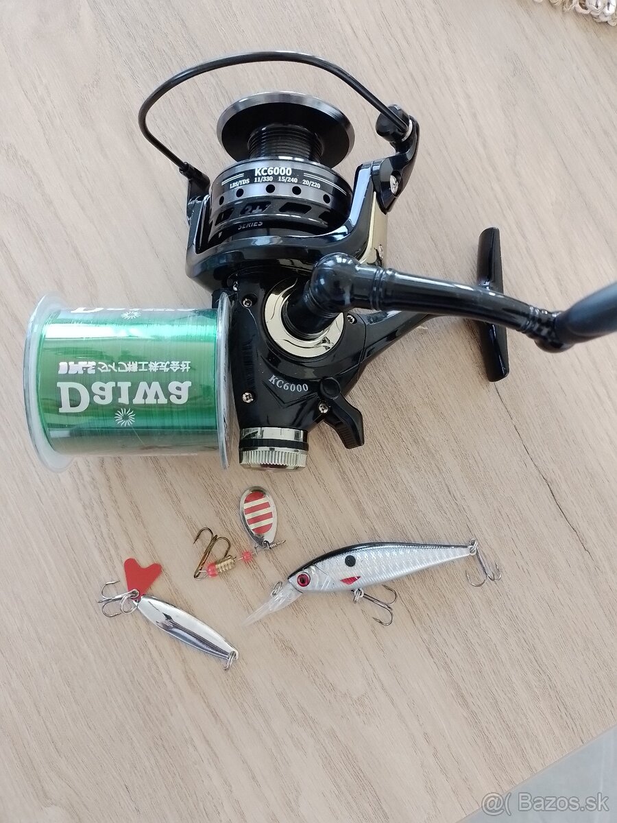 Nový navijak kovovy model 6000 + Daiwa silon 500m