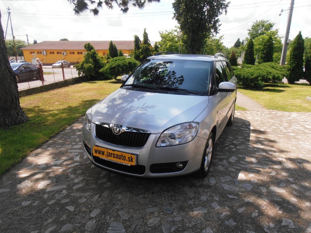 Škoda Fabia Combi 1.4 16V Elegance