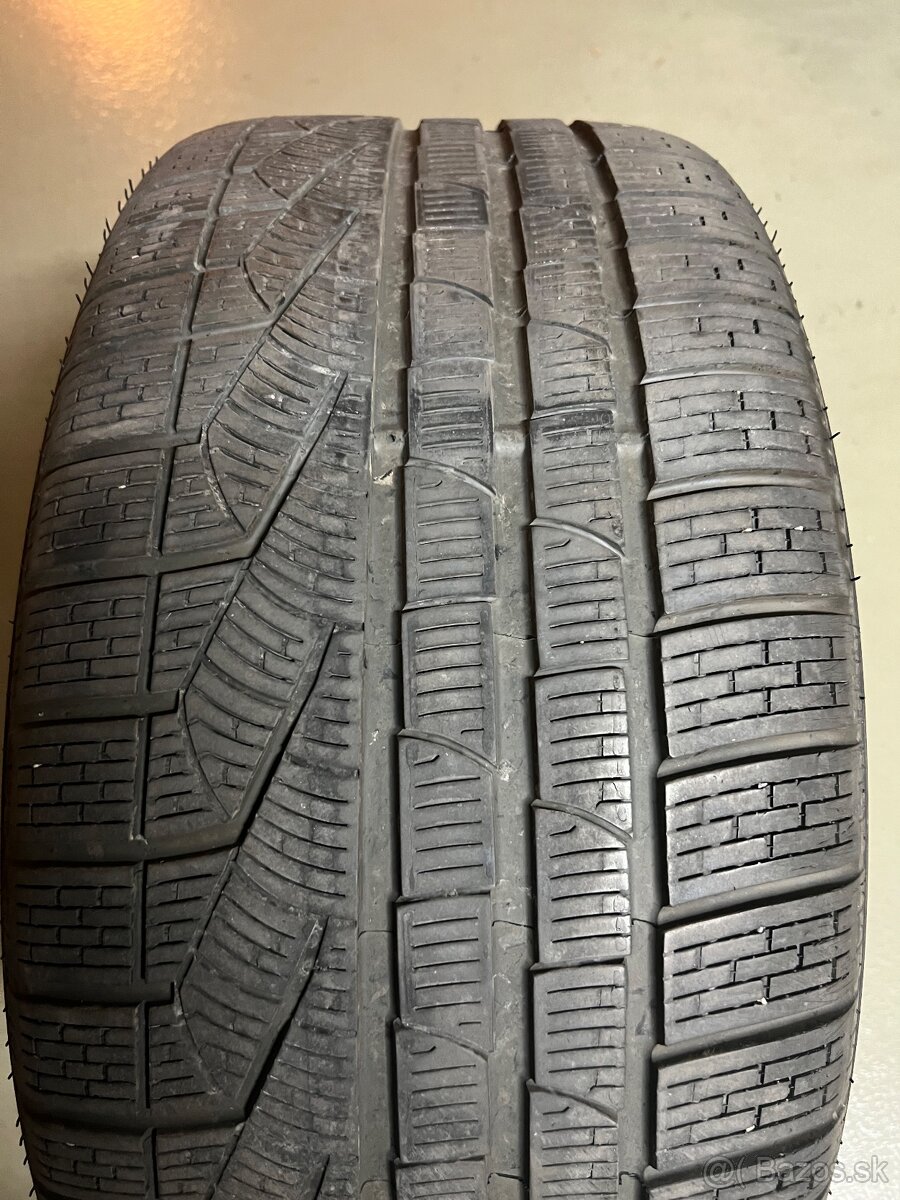 275/35 r20 ZIMNÁ PIRELLI 1ks