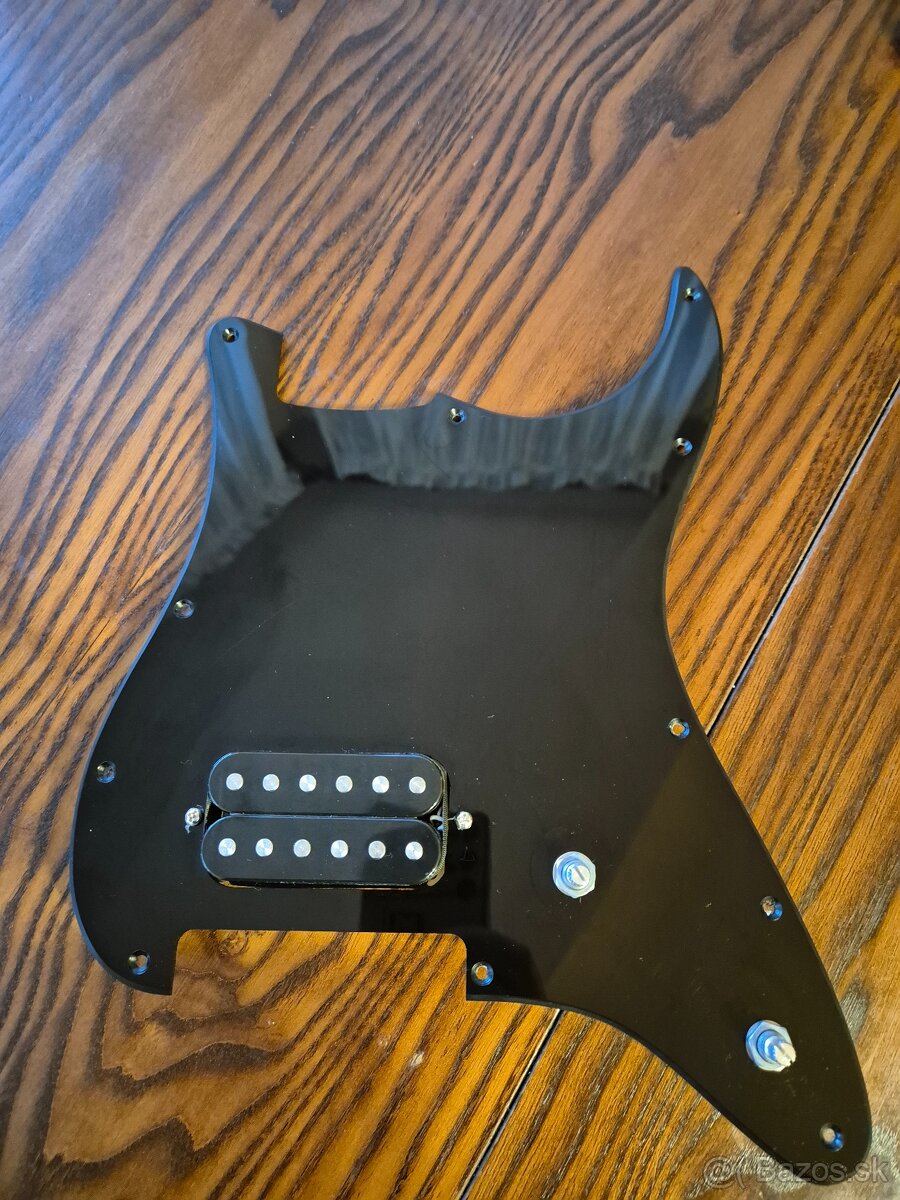 Fender Stratocaster pickguard + HB snímač