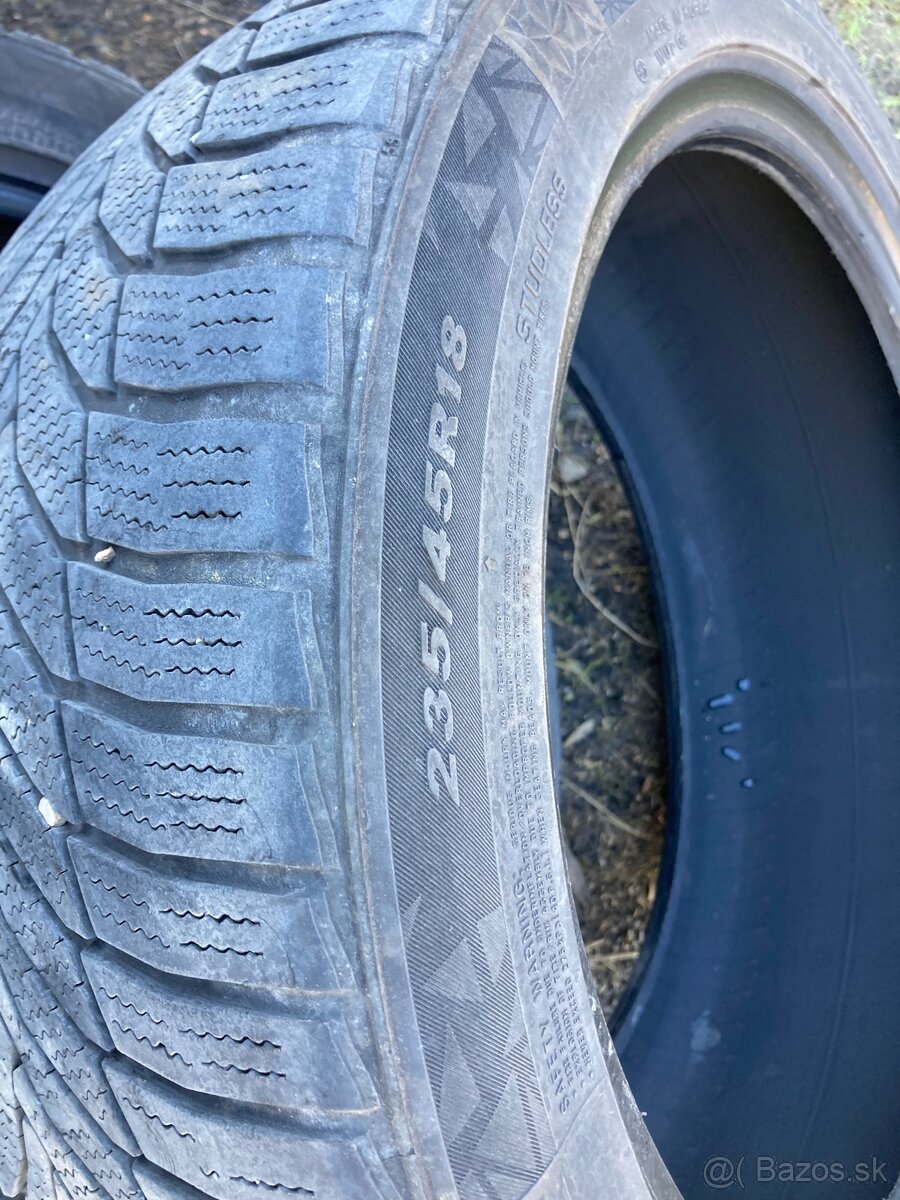 235/45R18 zimne