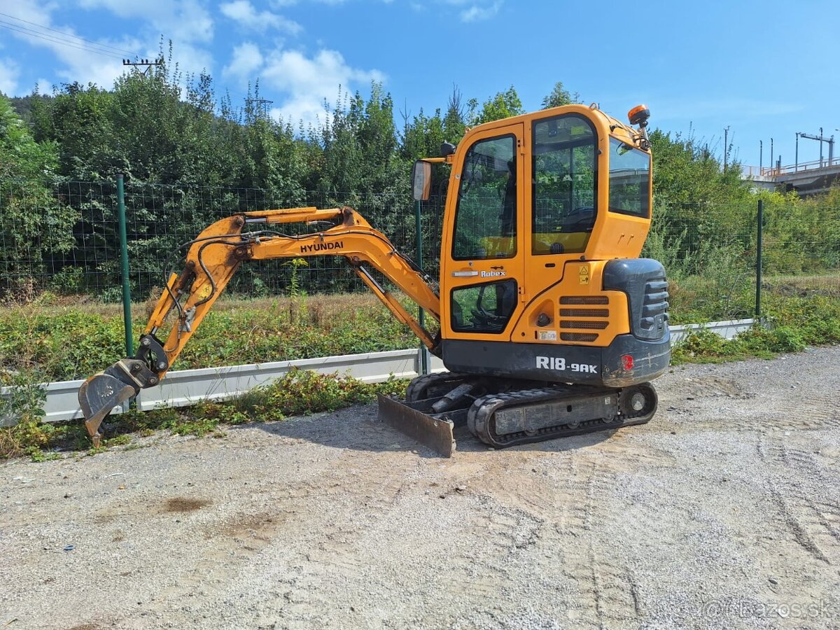 Bager 1,9 t, Hyundai R18-9AK , 2021