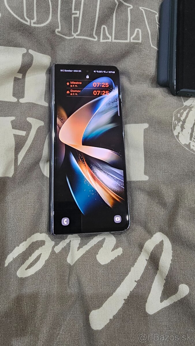 Samsung galaxy Z fold4