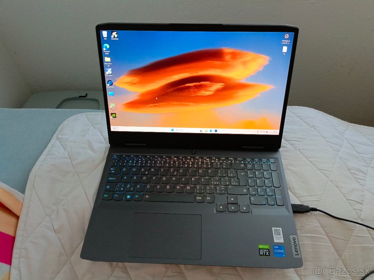 Lenovo Legion RTX 4060 i5 13500 16gb ram ddr5