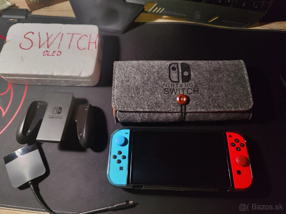 Predam Nintento Switch OLED s účtom