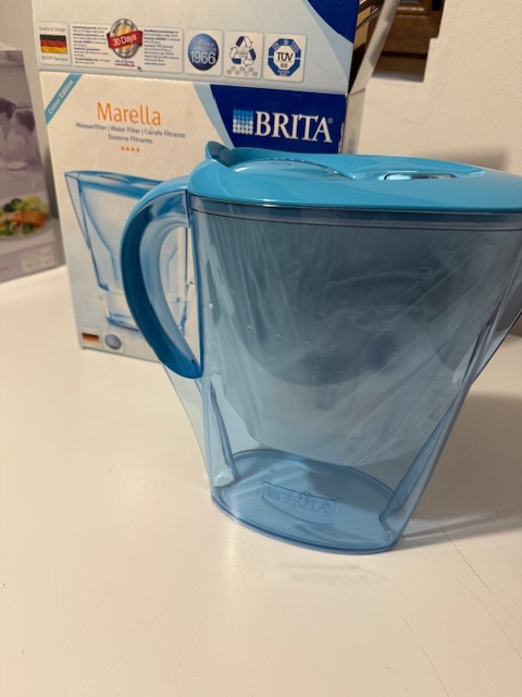 Filtračná kanvica Brita Marella