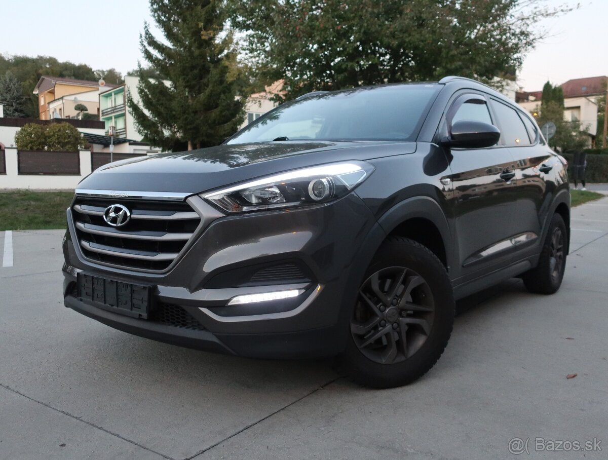 Hyundai Tucson 2016 benzín 1.6 GDi,bohatá výbava Trend+ťažné