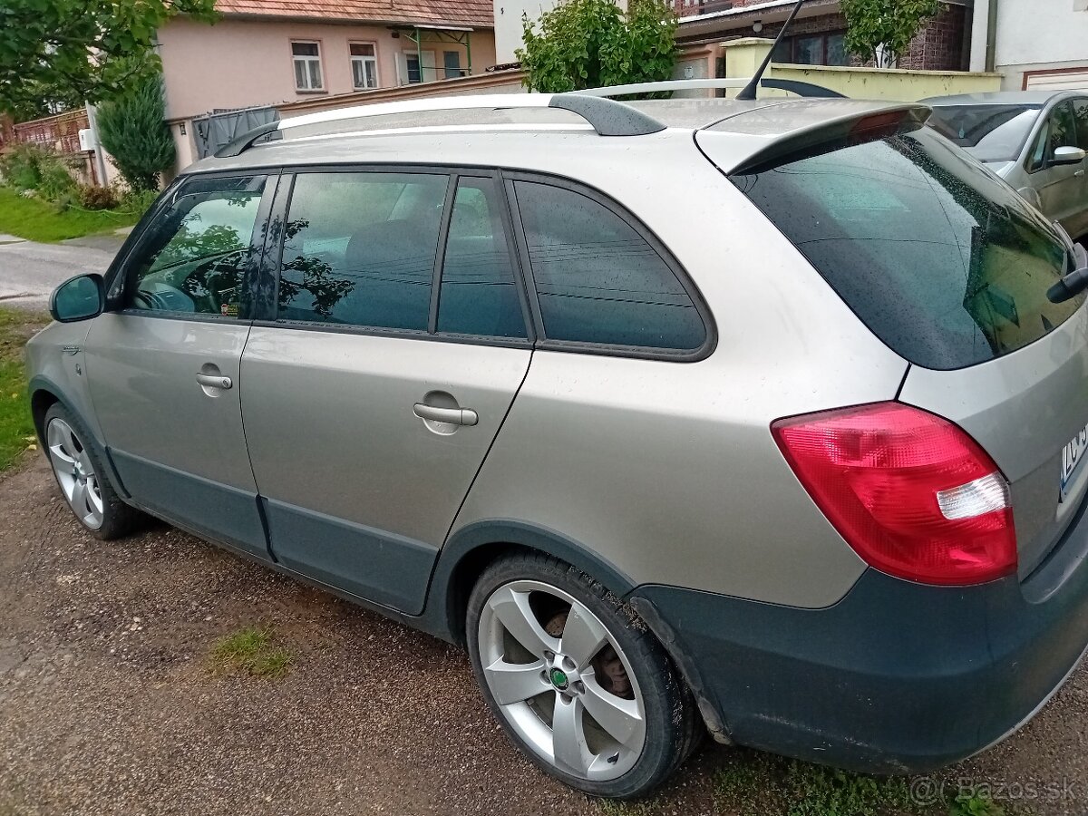 Škoda Fabia Combi II 1.2 TSI Scout