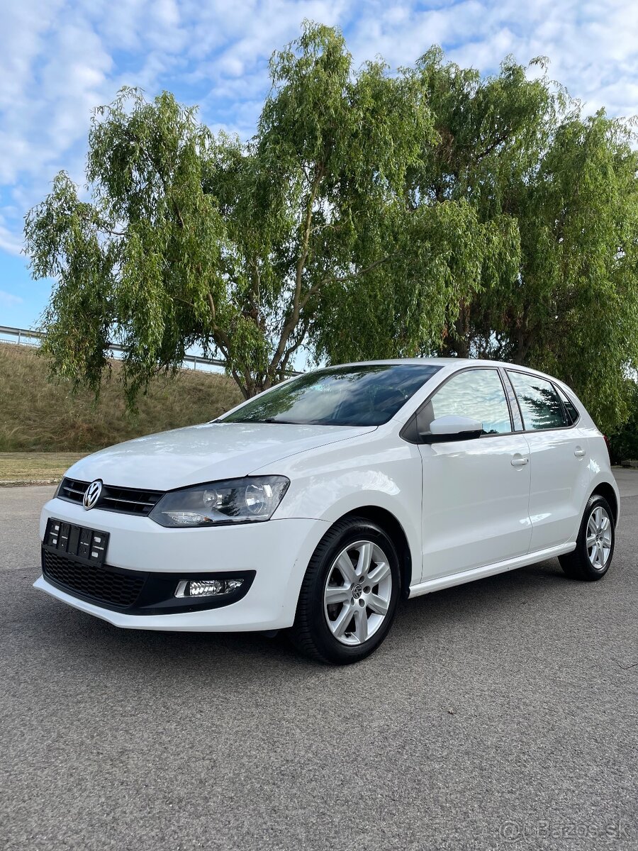 Volkswagen Polo 1.4 Benzin ComfortLine = r.v 2011 Top Stav =