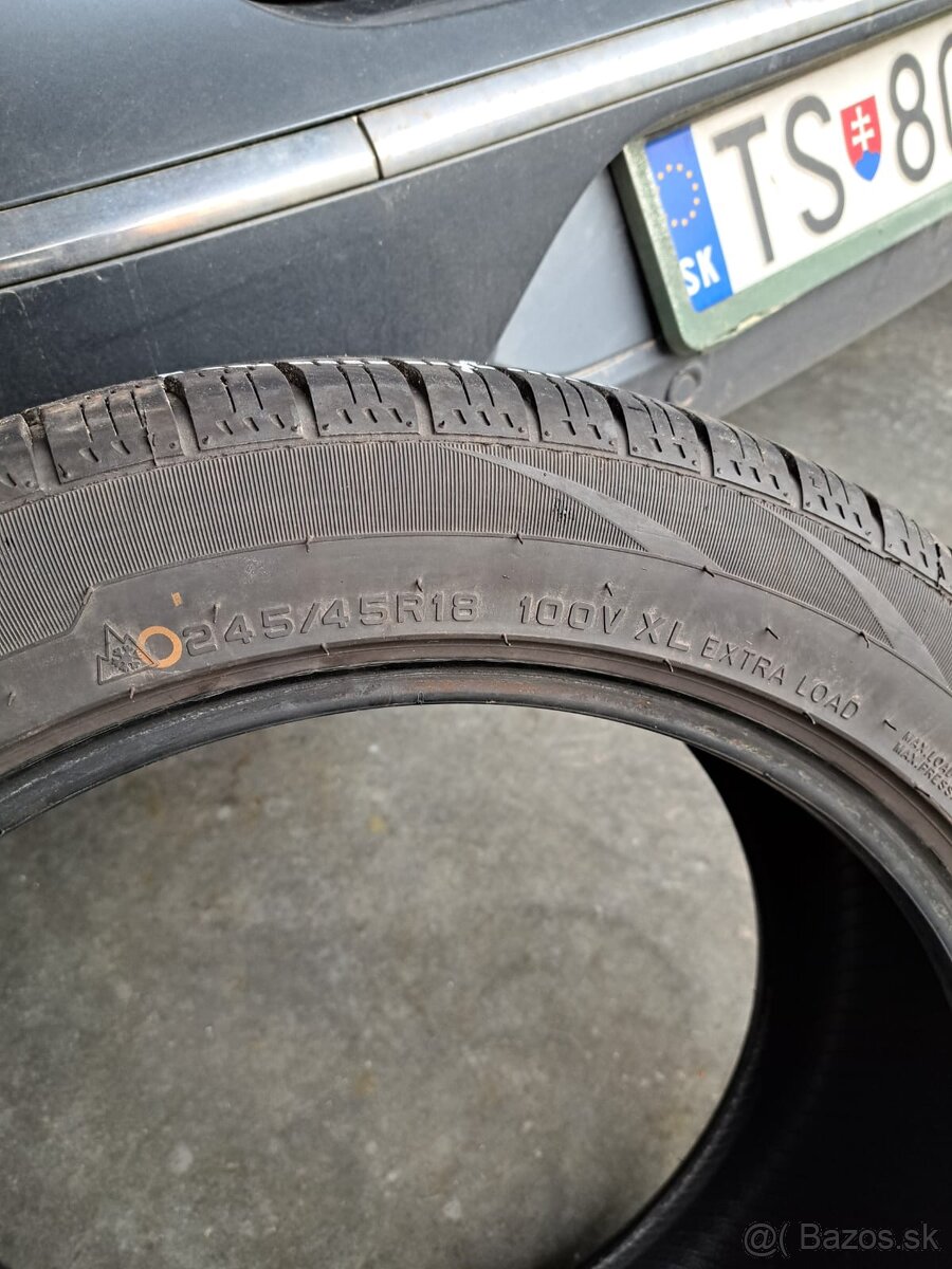 Pneu 245/45r18