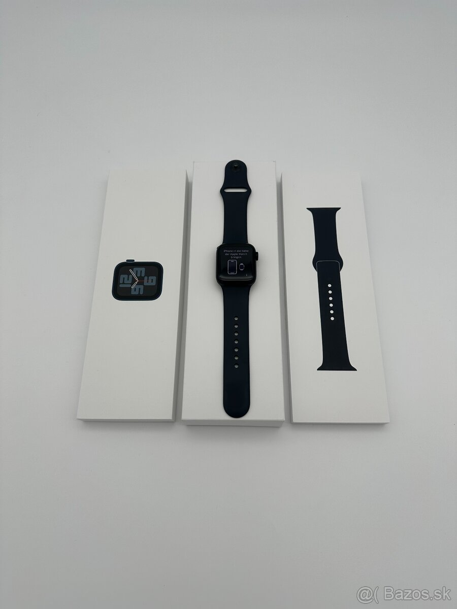 Apple Watch SE 2023 40mm Midnight GPS + Cellular + 2r ZÁRUKA