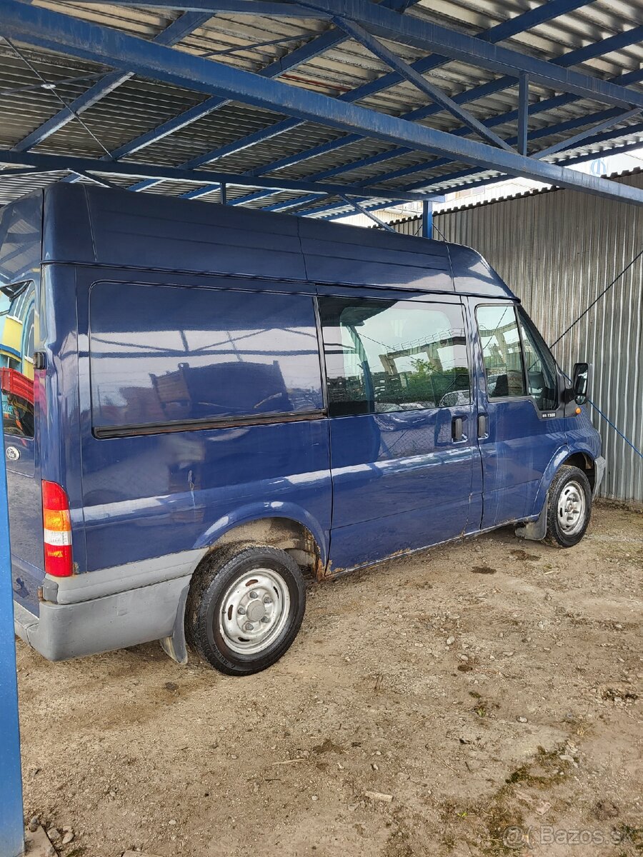 FORD TRANSIT 2.0,63kw , 6miestne