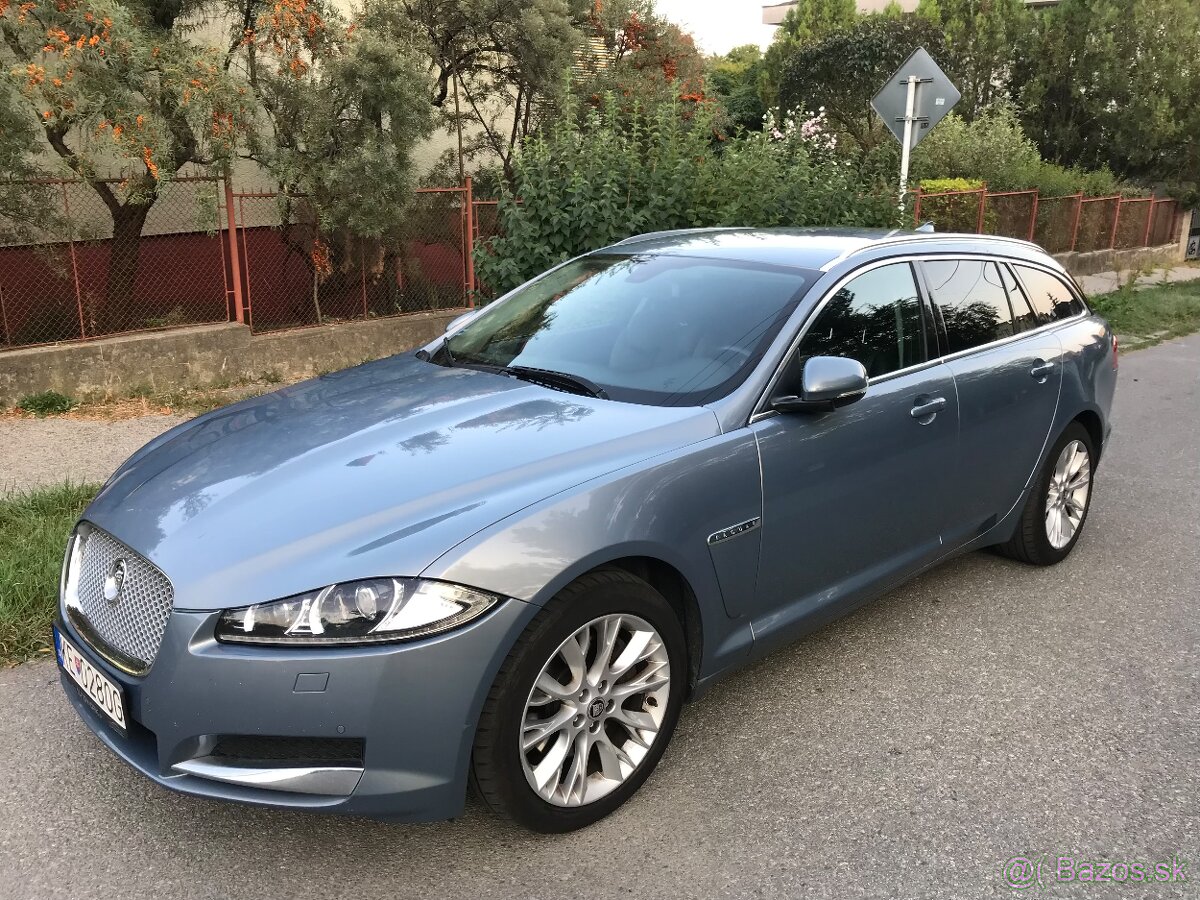 Jaguar XF Sportbrake 2.2d, super stav, sadnut a jazdit