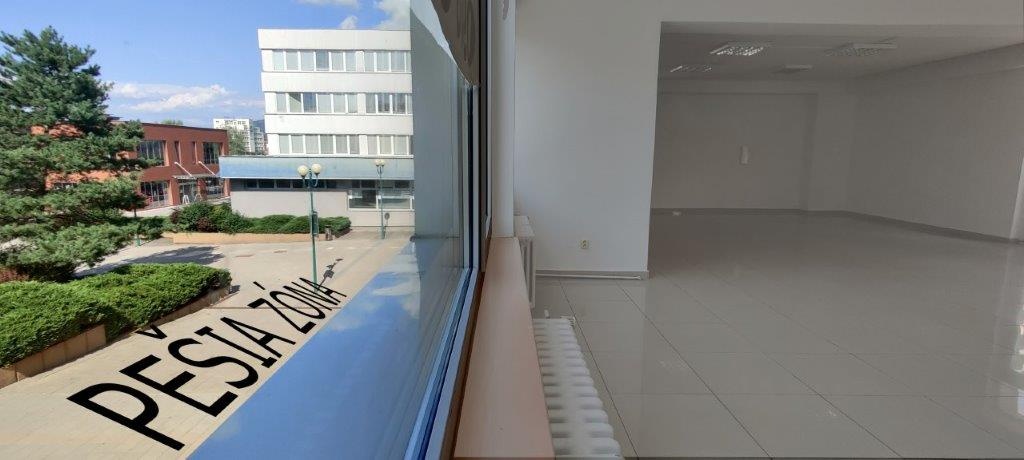 Priestor na prenájom 55,60 m2 -