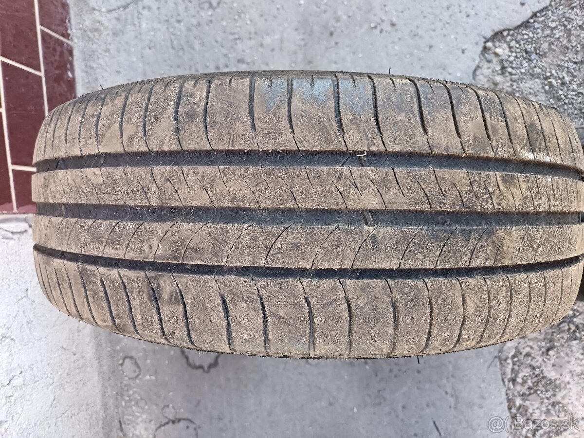 205/60r16