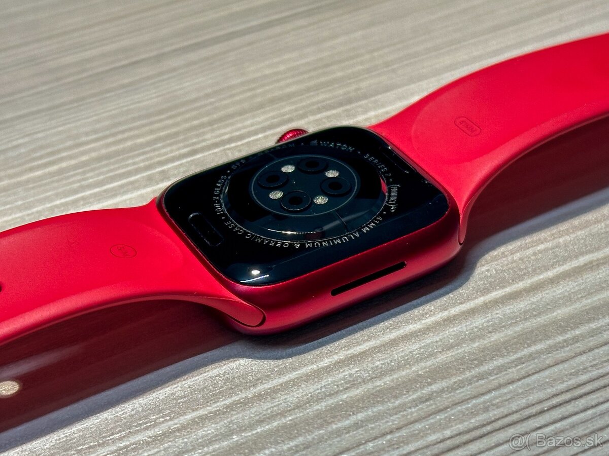 Apple Watch 7 - (PRODUCT)RED