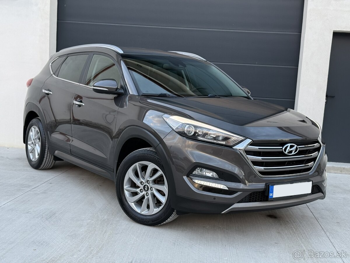 HYUNDAI TUCSON 1.6 GDI STYLE/ SK AUTO / 1.MAJITEĽ / NEBÚRANÉ