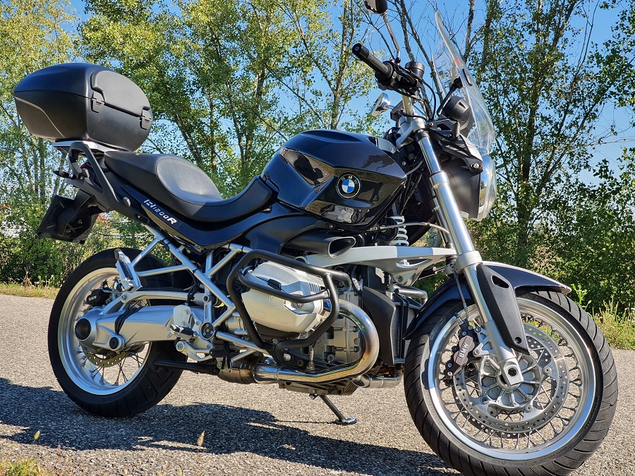 BMW R1200R