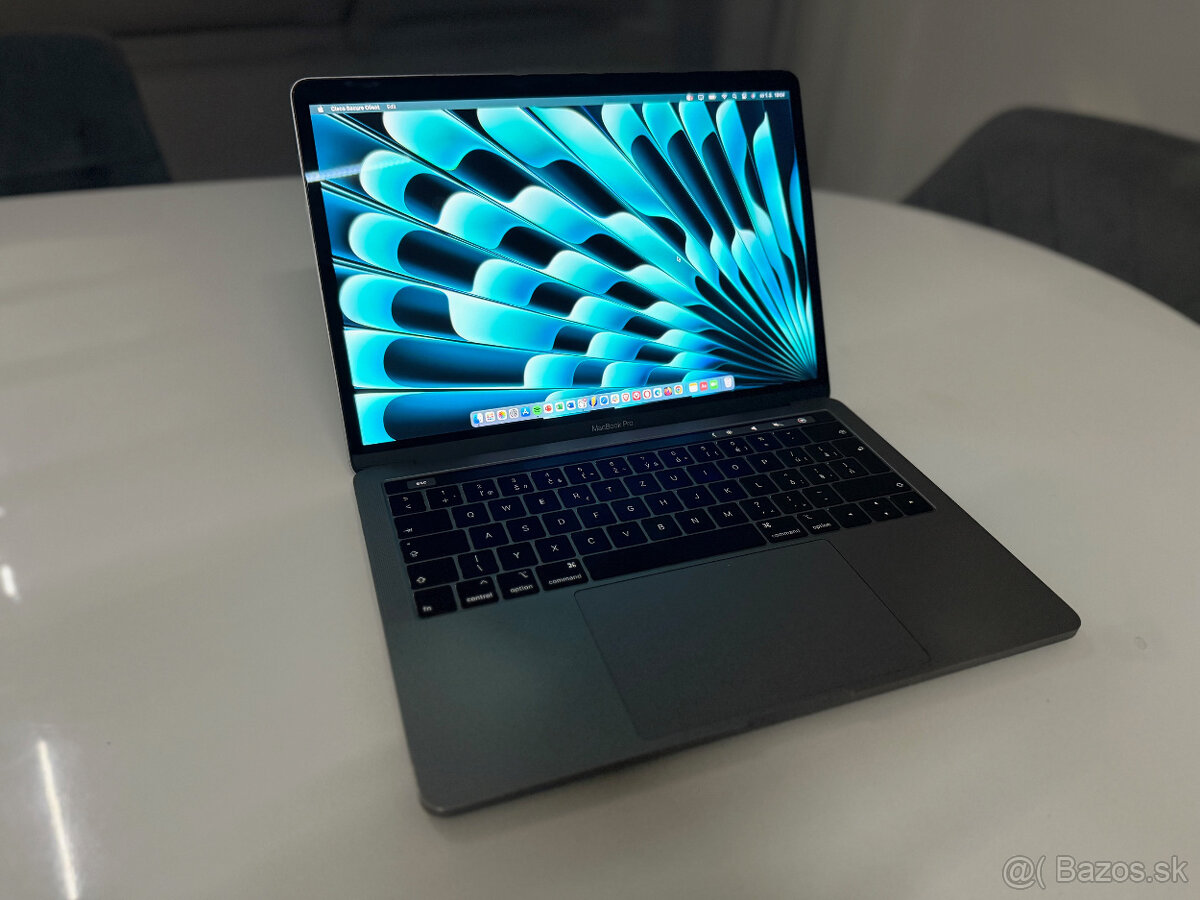 MacBook Pro 13"  2018