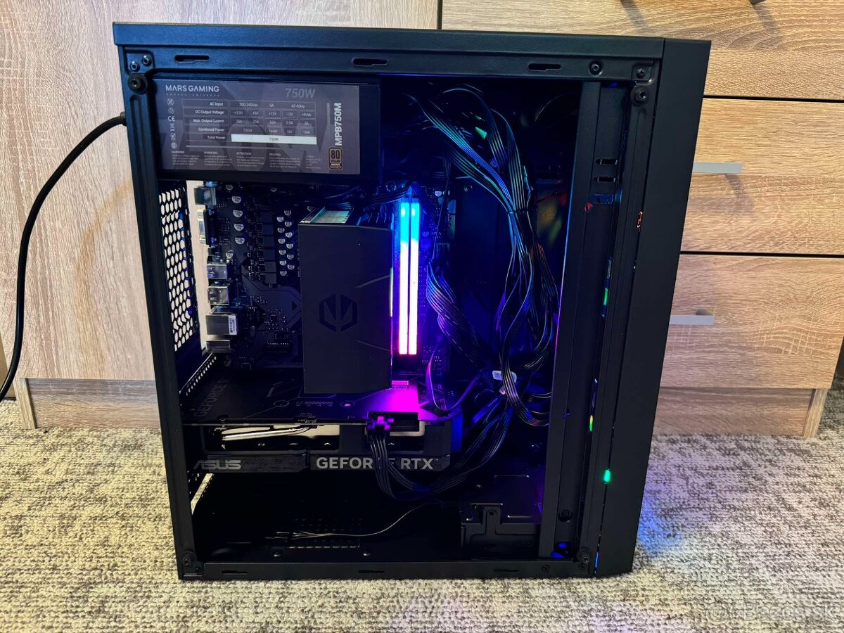 Herné PCčko Ryzen 5 7600X/ RTX 4060/ 32GB/ 500GB NvMe