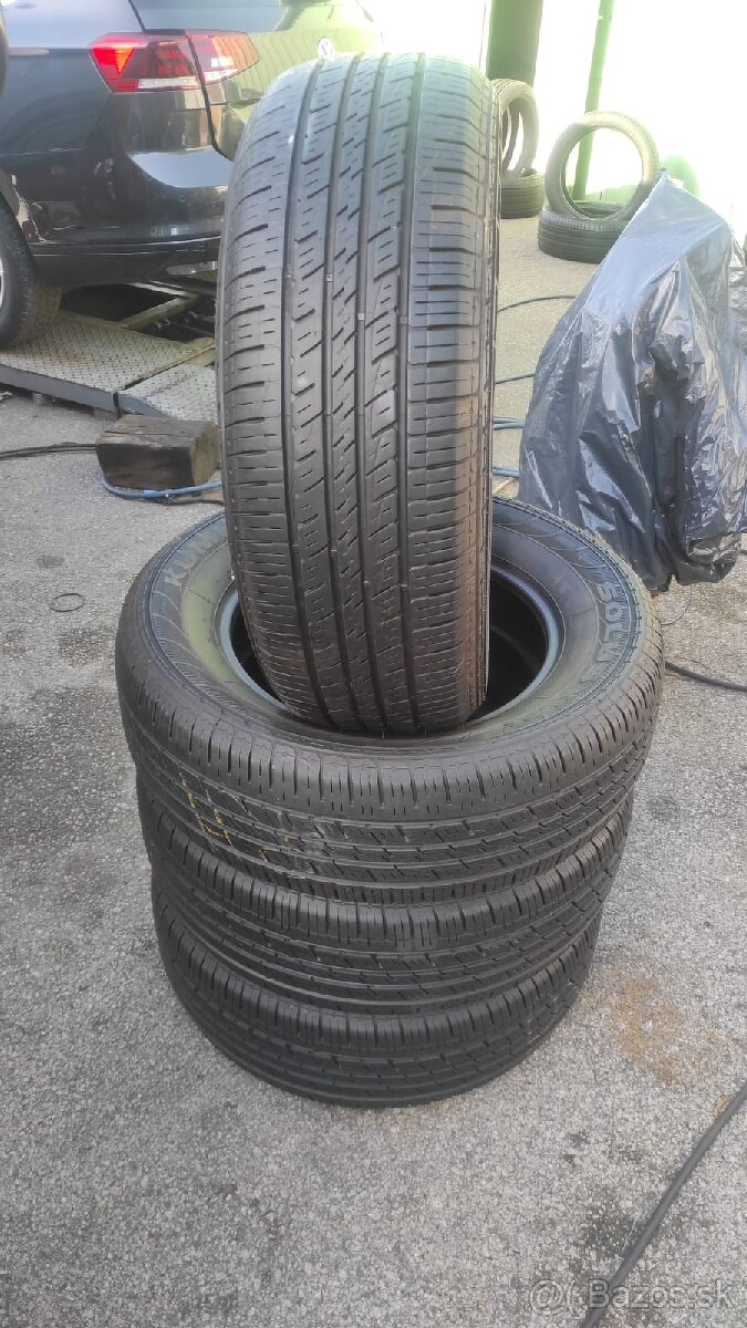 Kumho 245/65r17 letné