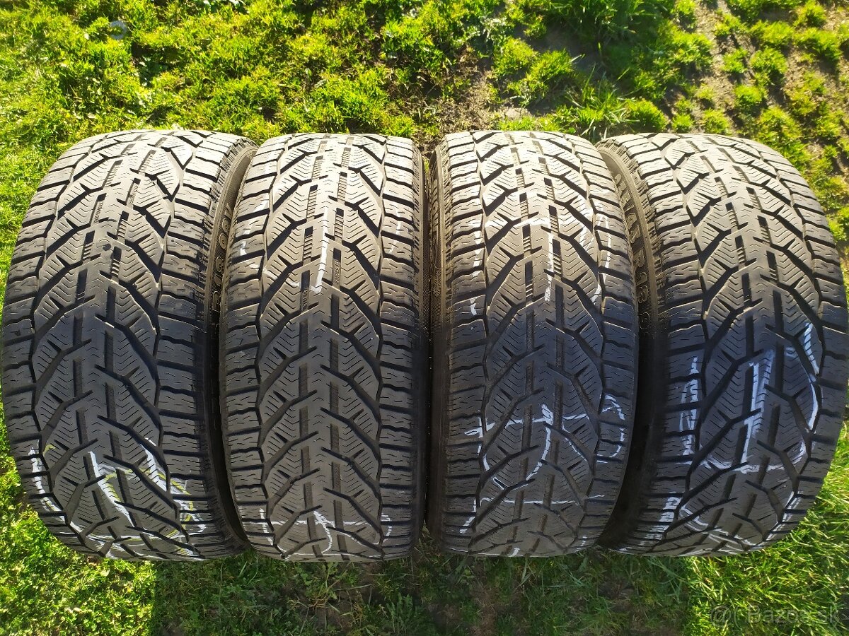 Zimné gumy 235/45R18 Sebring Snow 4ks